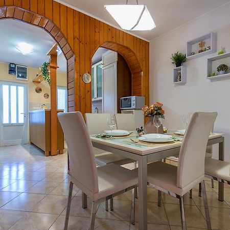 Holiday Villa Anna Primorski Dolac Exterior foto